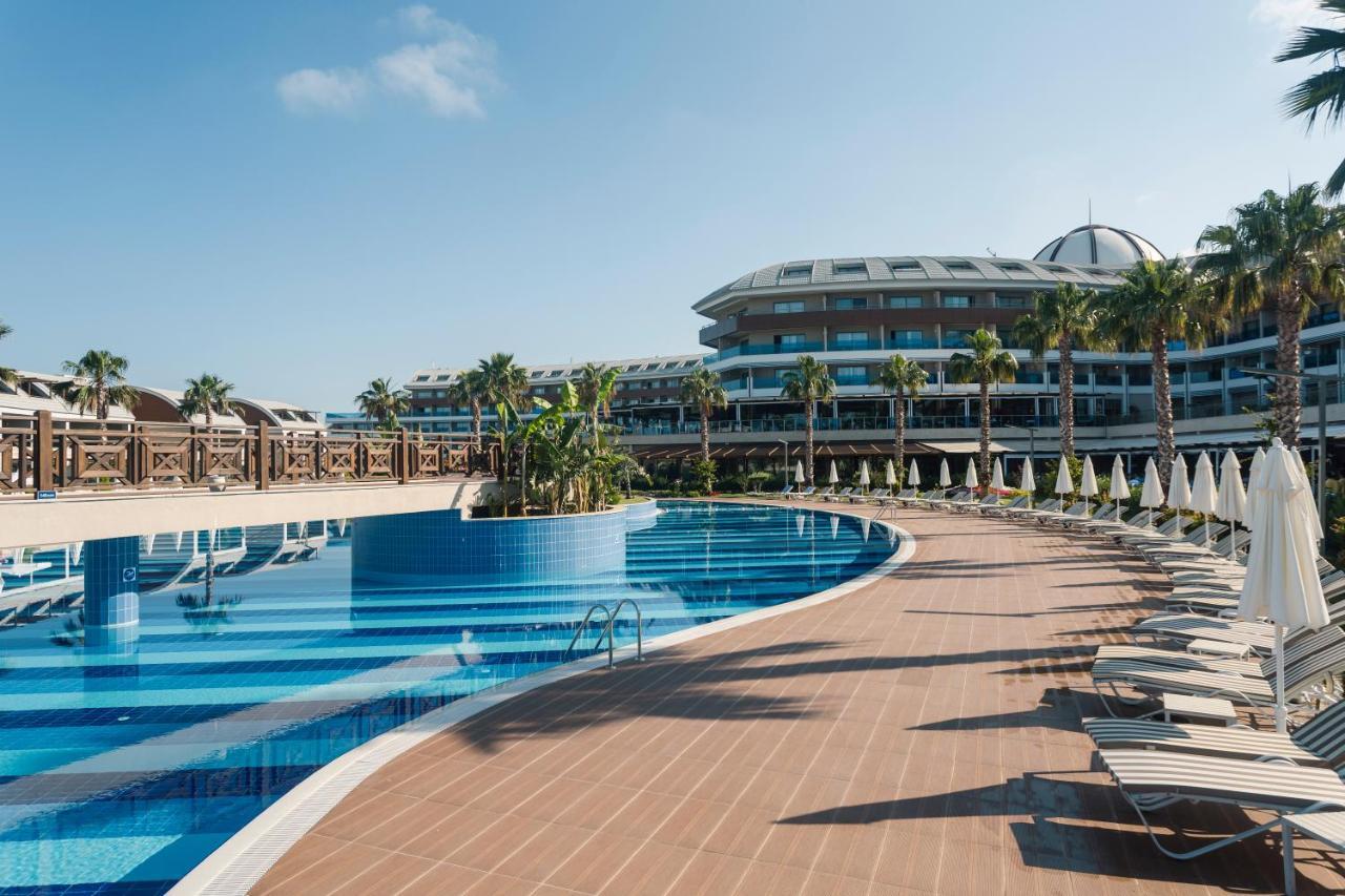 Hotel Tui Magic Life Jacaranda Side Exterior foto The Rixos Premium Göcek