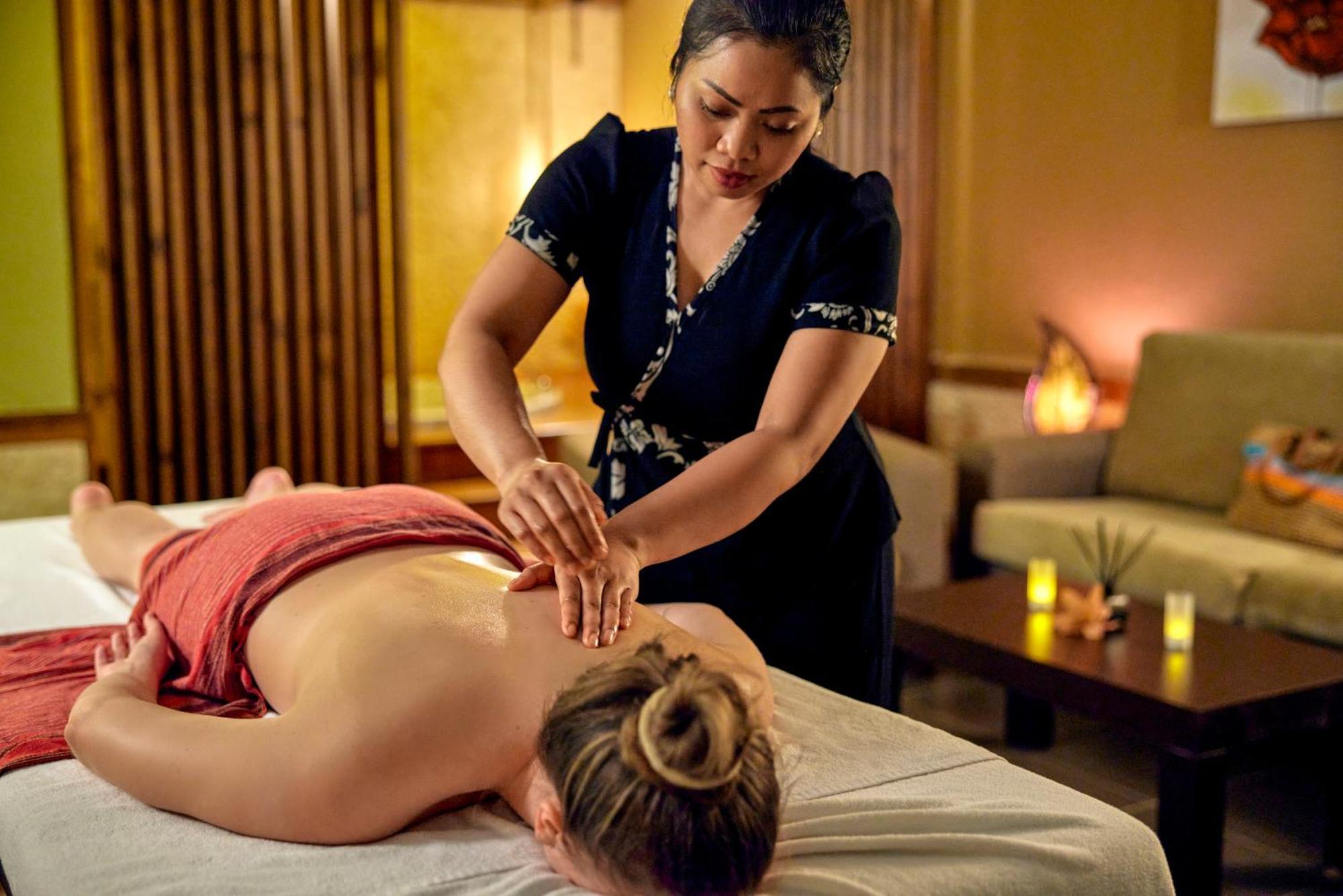 Hotel Tui Magic Life Jacaranda Side Exterior foto Thai massage