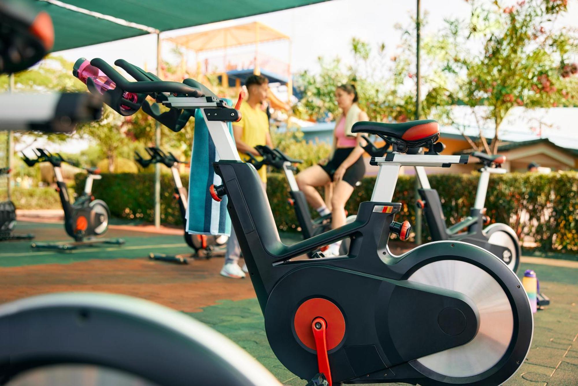 Hotel Tui Magic Life Jacaranda Side Exterior foto A stationary bicycle